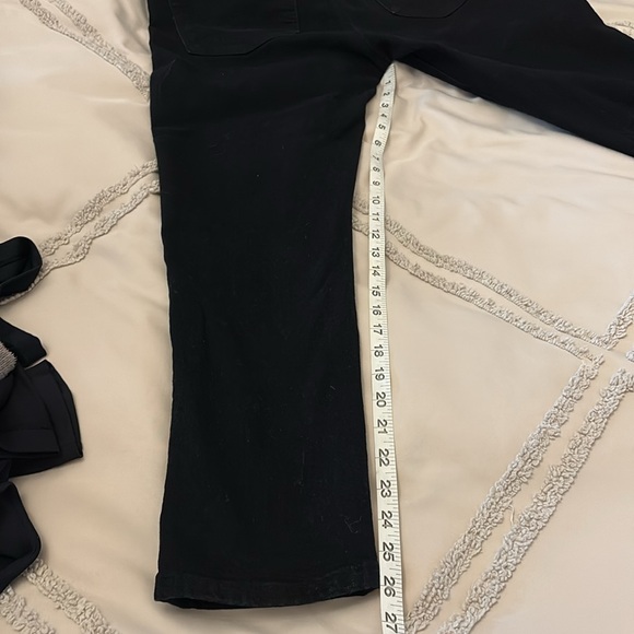 American Eagle Outfitters Black Skinny Jeans Sleek Fit - Picture 9 of 9